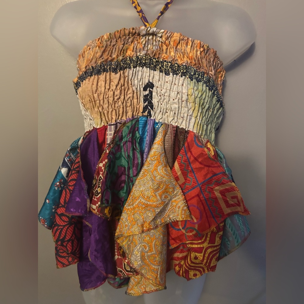 100% silk shirt - multi colored and print patchwork smocked halter top - Picture 2 of 8